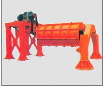 打造高質(zhì)量水利工程 山東萬(wàn)特建材水泥涵管設(shè)備廠家直銷與農(nóng)業(yè)機(jī)械銷售解析